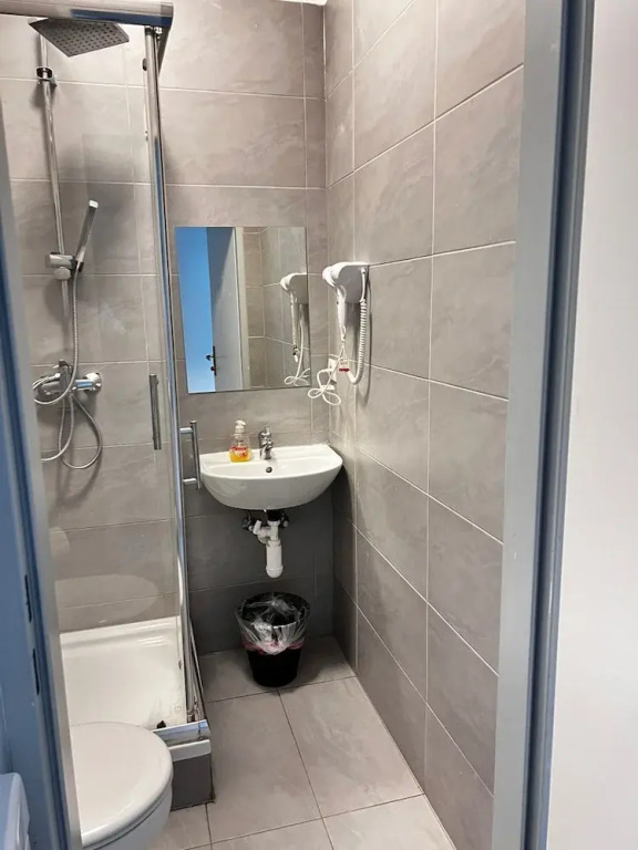 Cozy 2BR Apartment Near Meidling Station