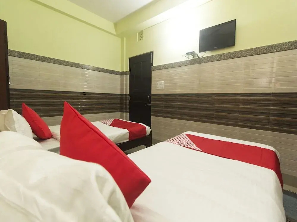 Surabhi Guest House by OYO Rooms