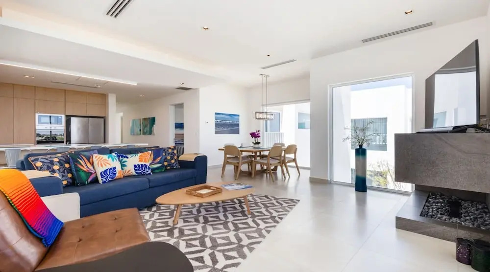 Blue House LV 2-4 Costa Divina by Kivoya