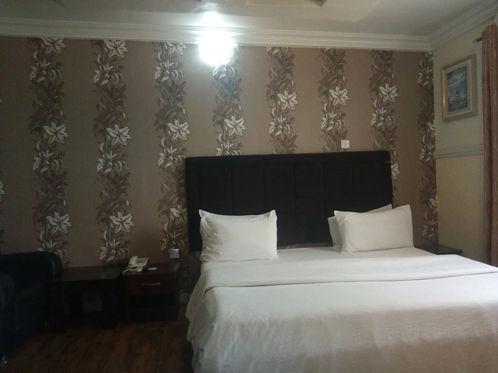Femas Hotel