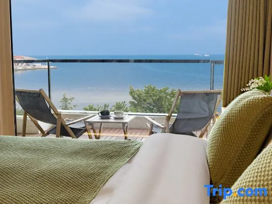 SunRise Seaside Hotel (Banyuewan Beach Huanhai Road Branch)