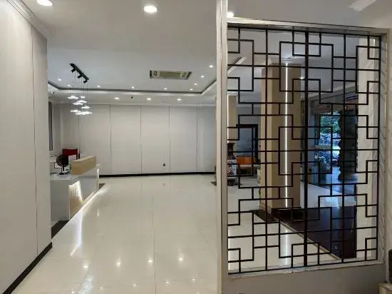 Zhenlu Scenic Hotel