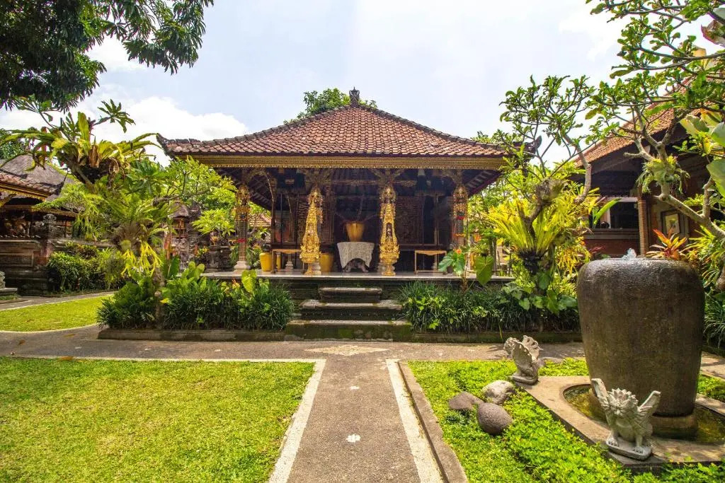 Puri Anyar guest house