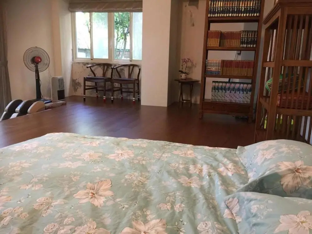 Dan Dan House