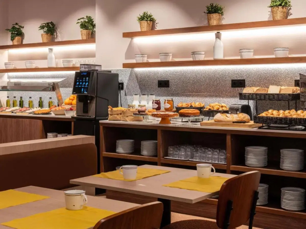 Ibis Styles Zaragoza Centro