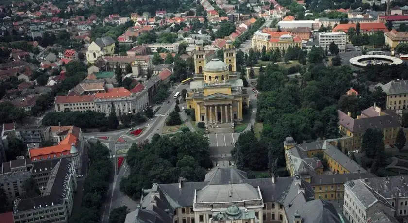 Borostyán Vendégház Eger