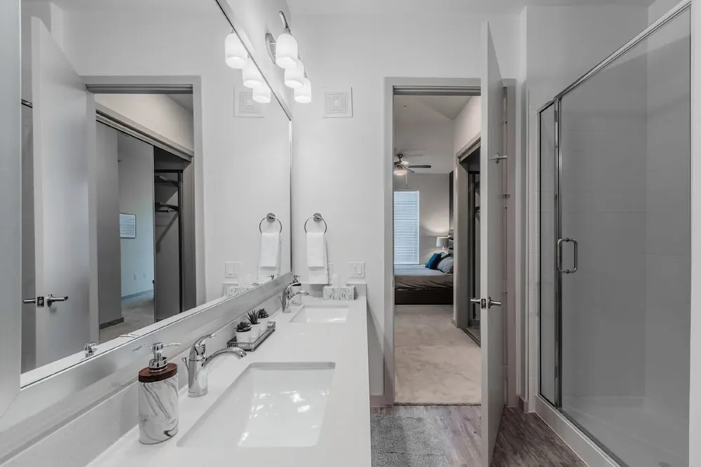 Magnolia Lux Condos by Barsala