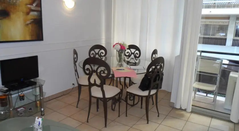 Home Rental Rue Latour Maubourg One Bedroom