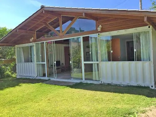 Casa 100 Mts Da Praia!