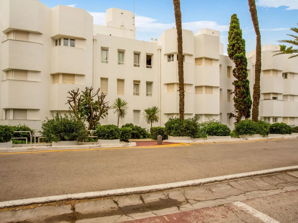Pretty Apartment in San Roque near River