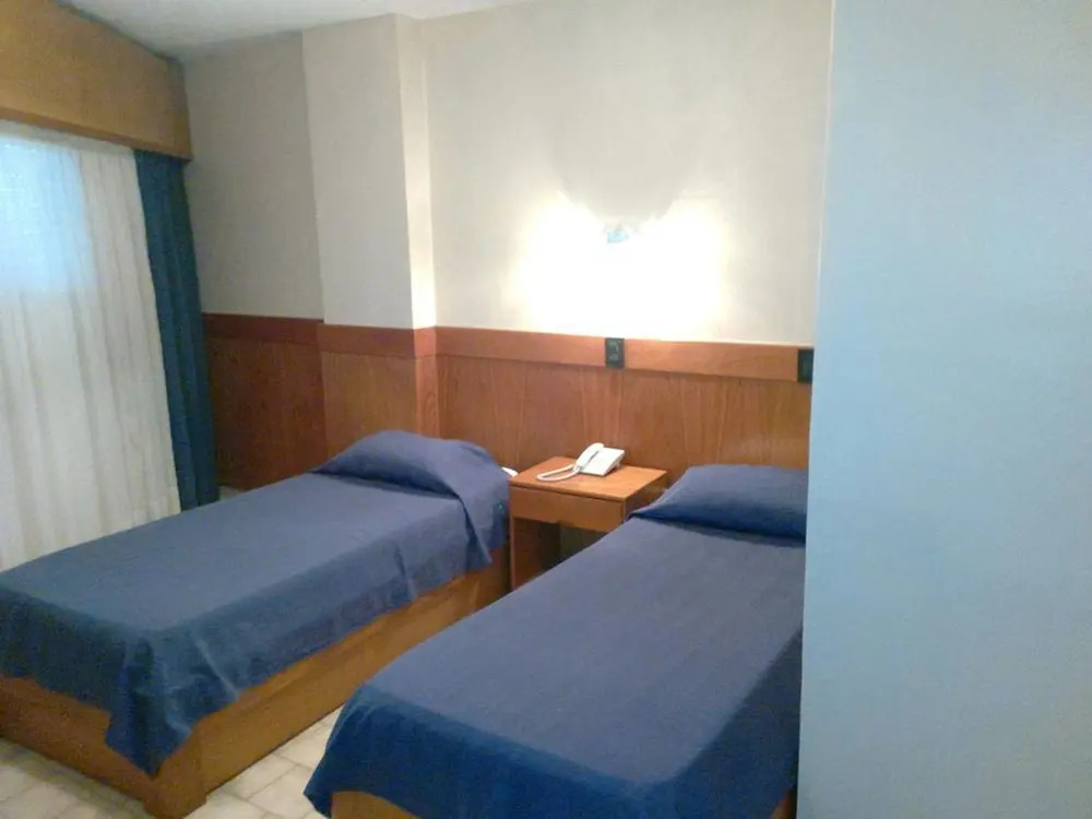 Camino Real Hotel