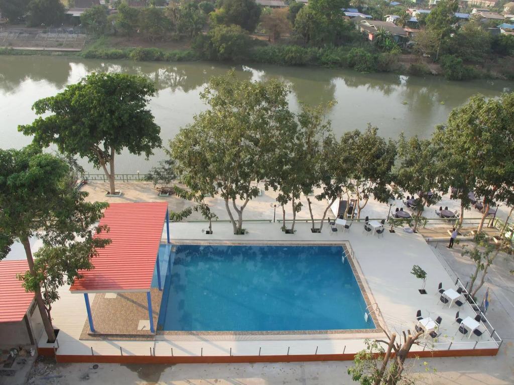 Toh Buk Seng Ayutthaya Hotel