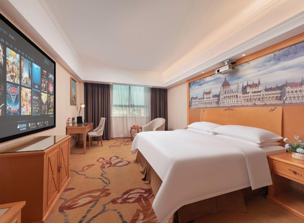 Vienna Hotel Guangzhou Huadu Sunac Wanda Furong