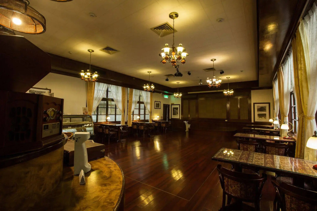 Alishan House - The Historical House