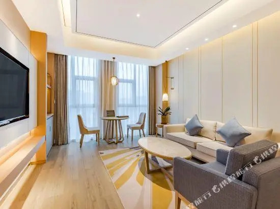 LeFuQiang JiaYue Hotel FuYang