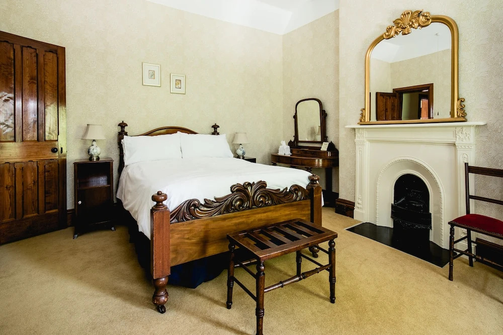 Kiltariff Hall Country House