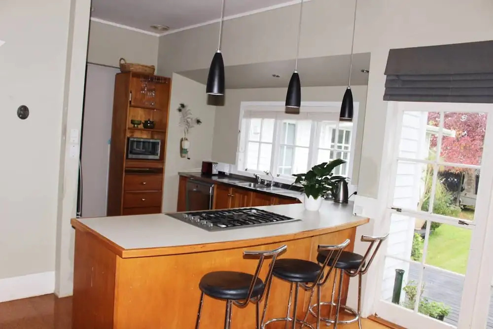 Cosy 3 Bedroom Bungalow by Cornwall Park