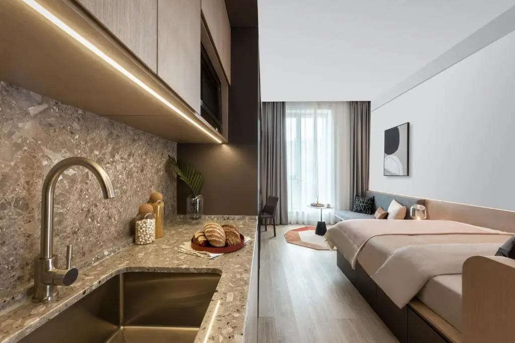 base-Sanlitun Serviced Apartment