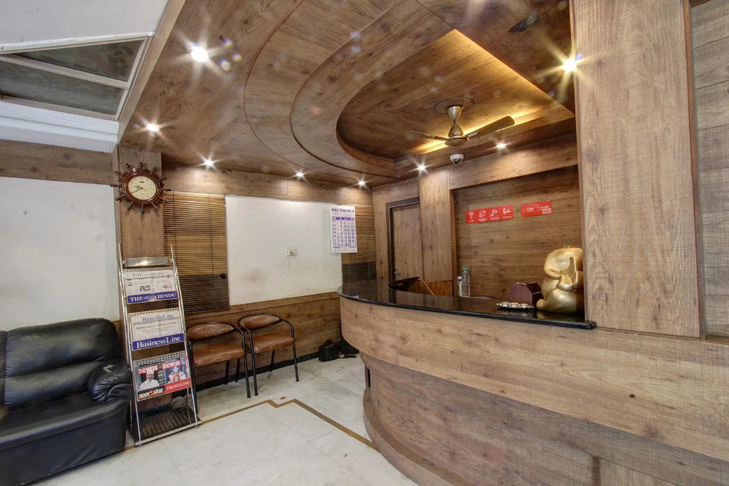 OYO 41104 Hotel Merilin