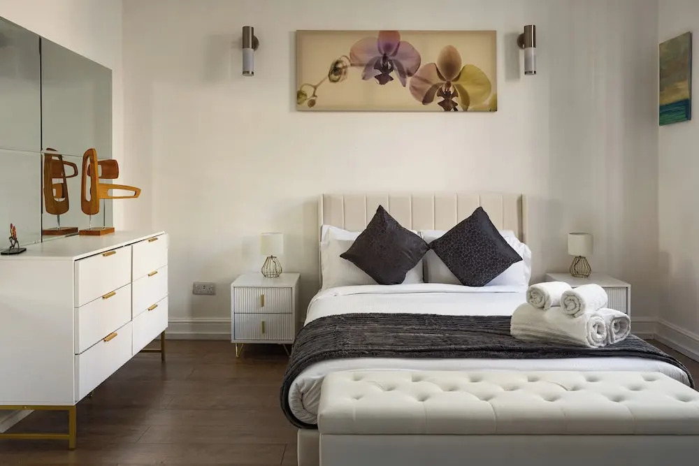 Crawford place studio apartments