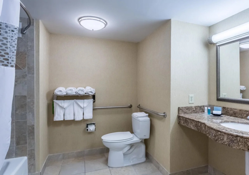Hampton Inn & Suites Knoxville-Downtown