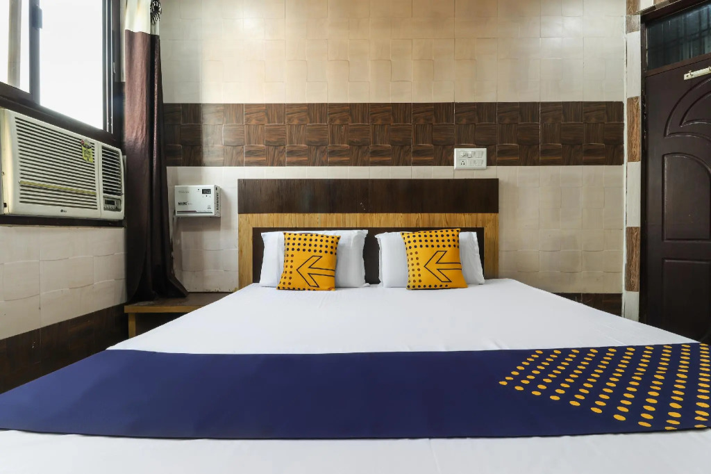 SPOT ON 63161 Hotel Platinum