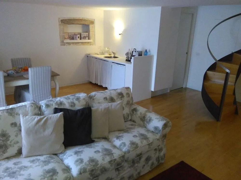 ARCOBELLO Suite Rooms