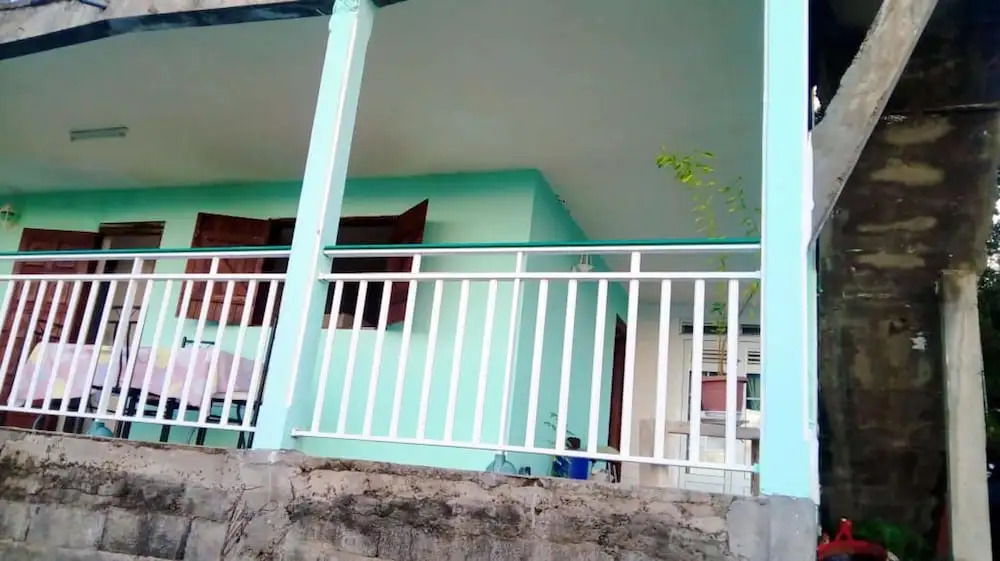 House With 2 Bedrooms in Deshaies, With Wonderful sea View and Terrace - 500 m From the Beach