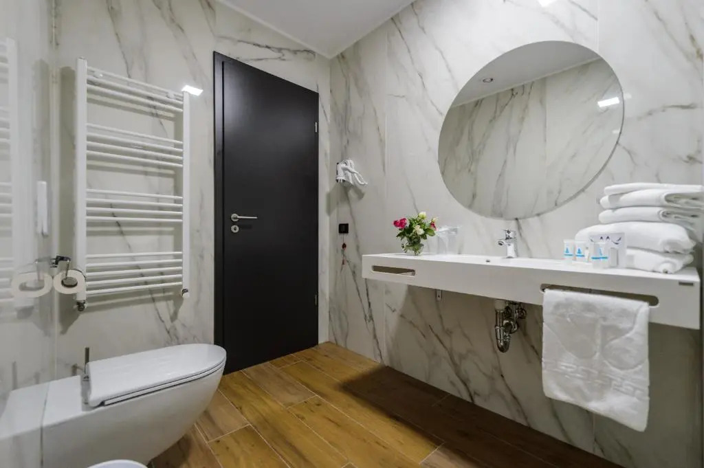 Mirage Medspa Hotel