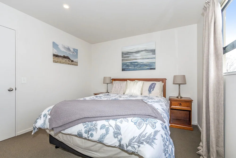 Awesome Christchurch Apartment