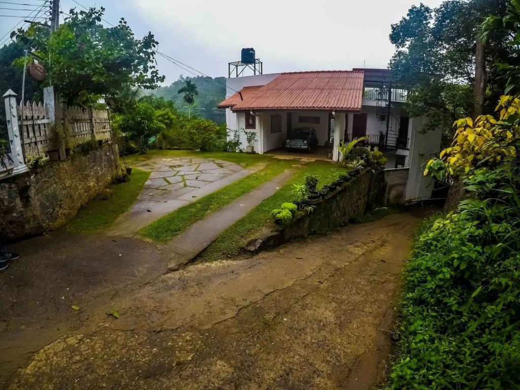 Chaminrich Villa and Homestay