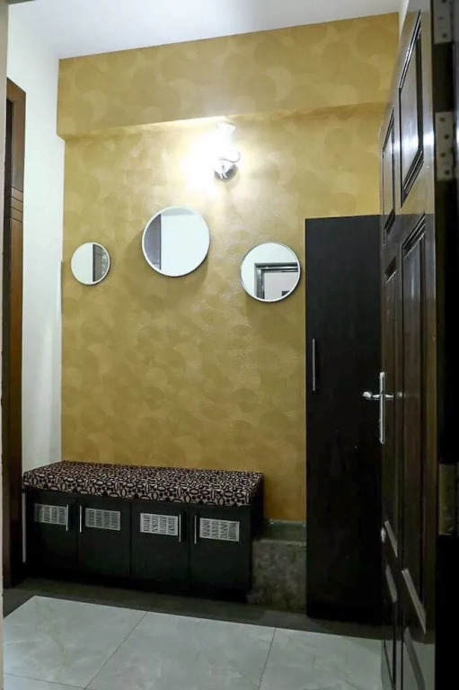 Petals Service Apartment
