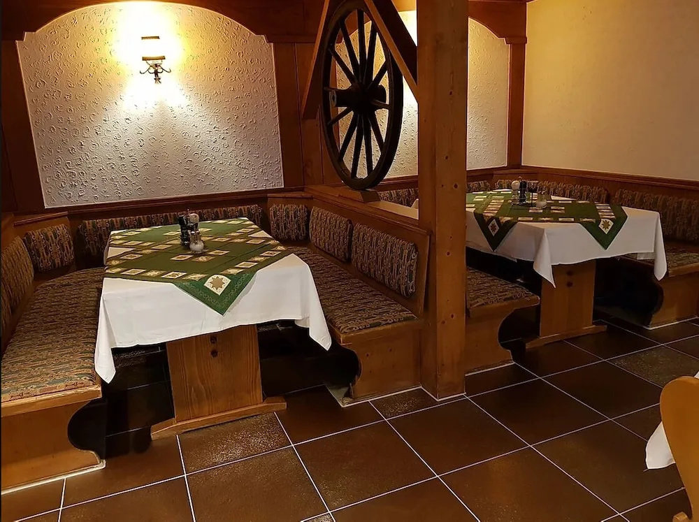 Hostel zum Löwen
