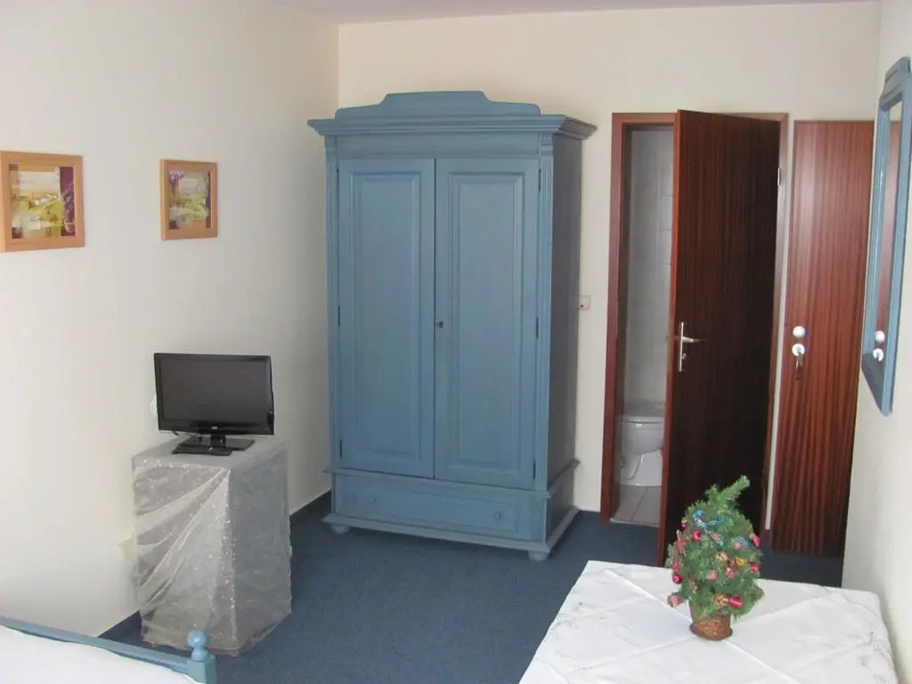 Hotel Kryoms 108