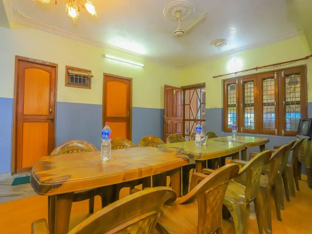 SPOT ON 578 Txindoki Guest House