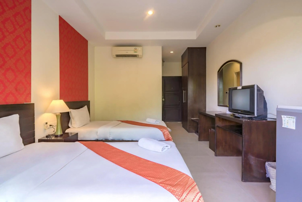 Suphan Lake Hometel
