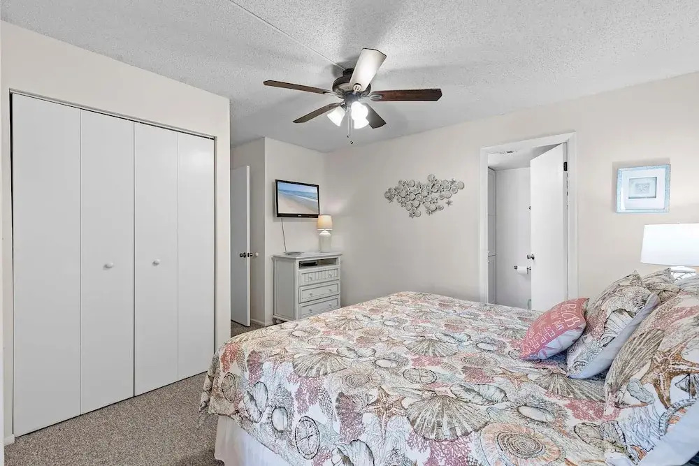 Smyrna Beach Club 607a