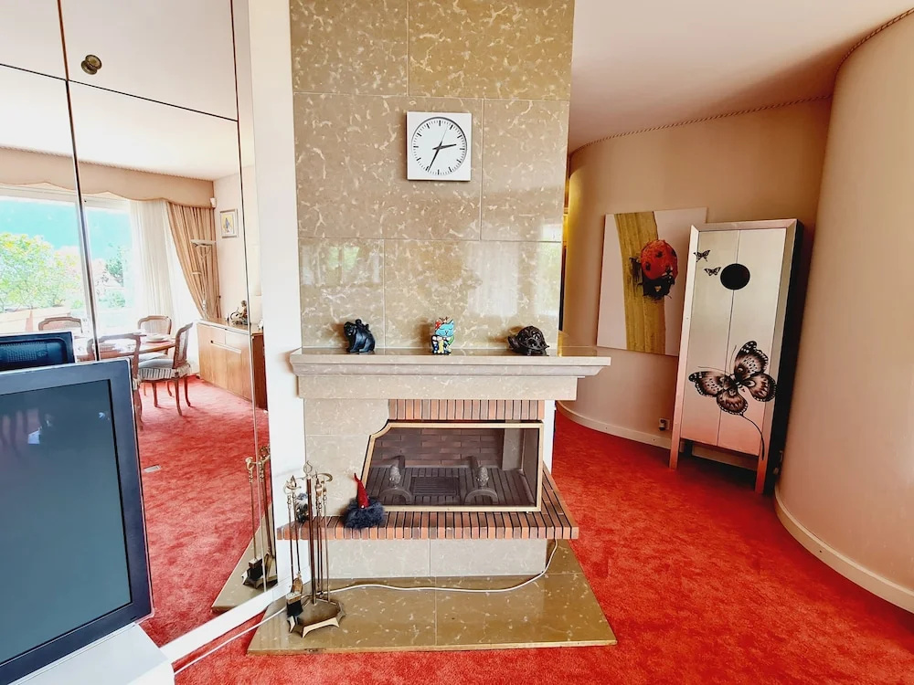 Paradise lake view Apartment