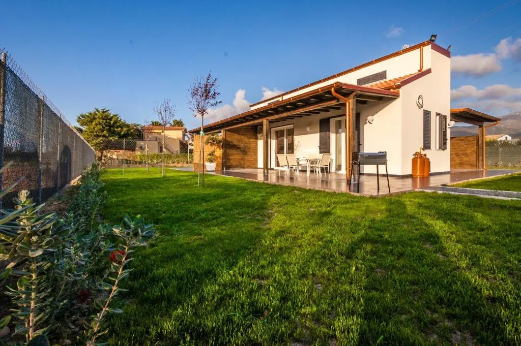 Villa Barbara...a 100 passi dal mare