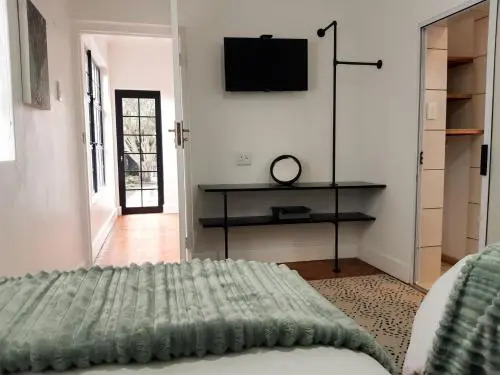 Hermanus Champagne Accommodation