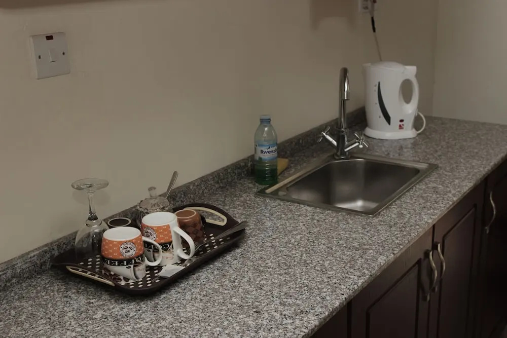 Delta Suites
