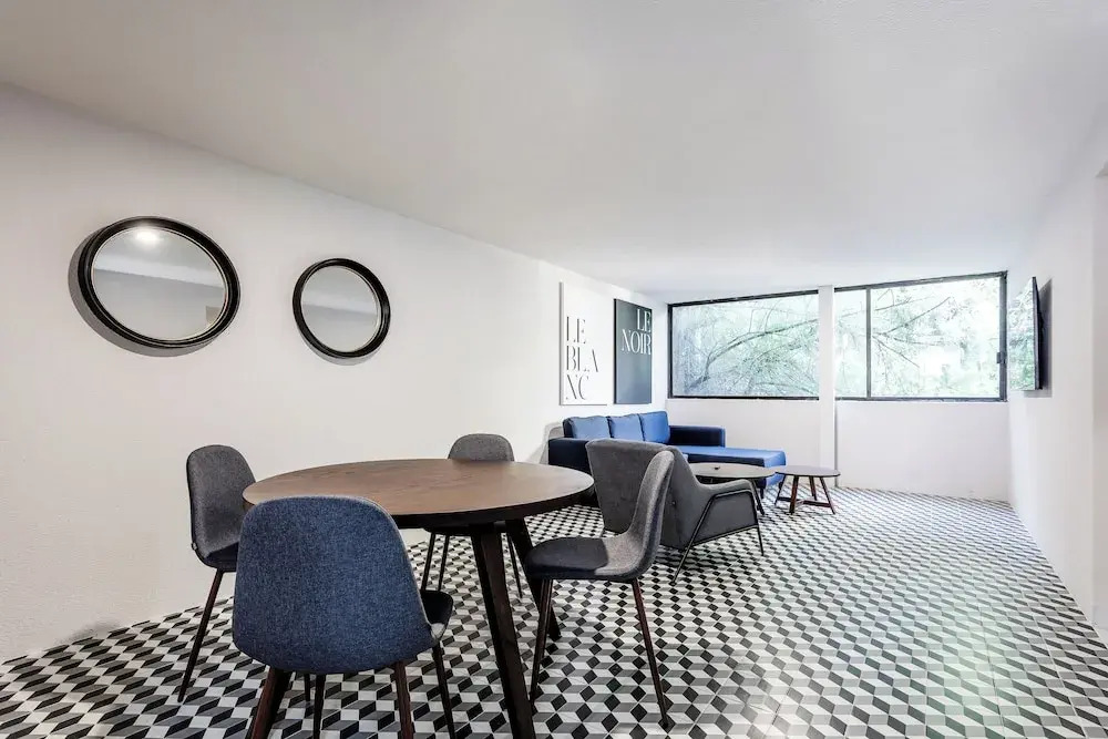 2BR Roma Norte - Parking, Sleeps 6 - Internet