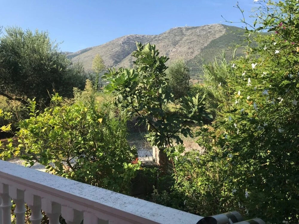 2-bed House in Alykes With Mountain Views
