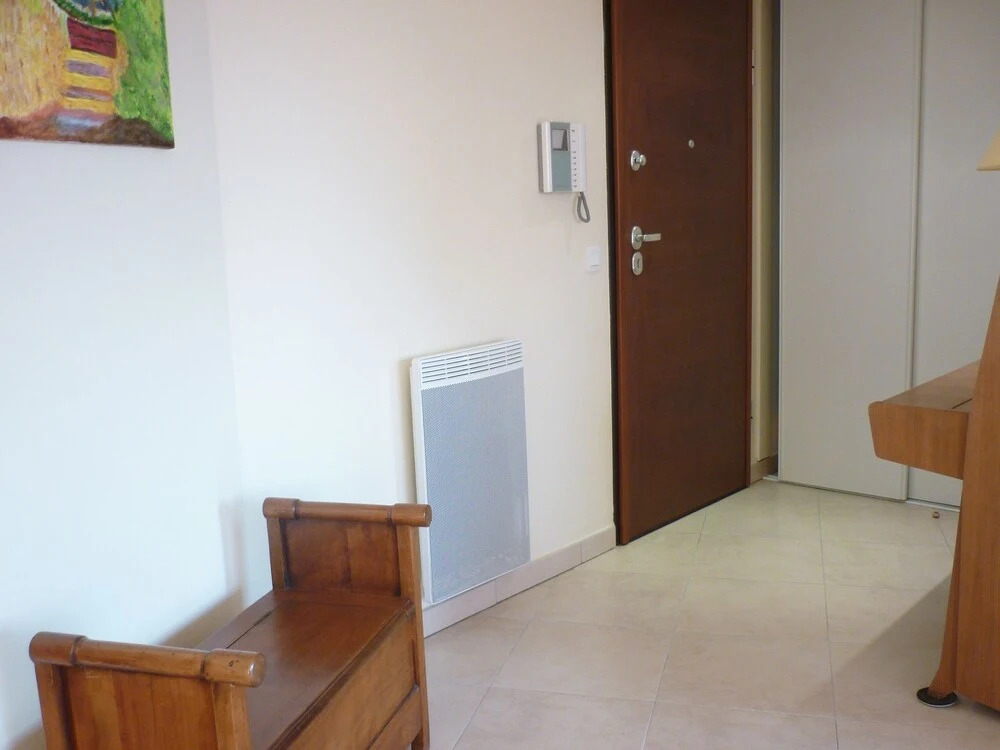 Apartment With 2 Bedrooms in Saint-raphaël, With Wonderful Mountain Vi
