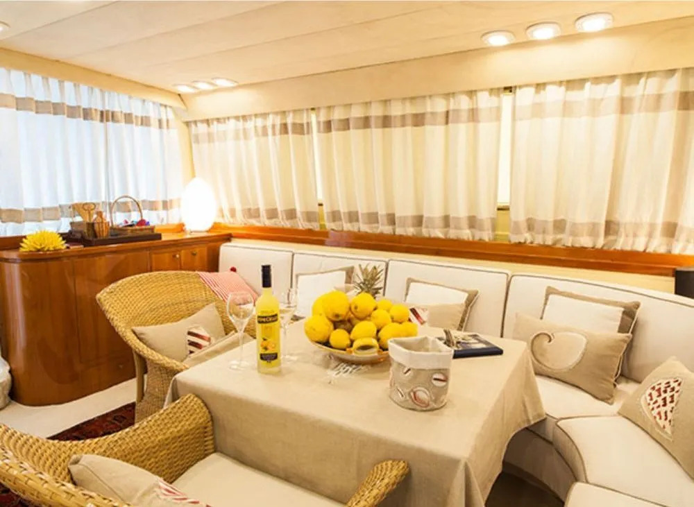 Yacht Suite Sorrento