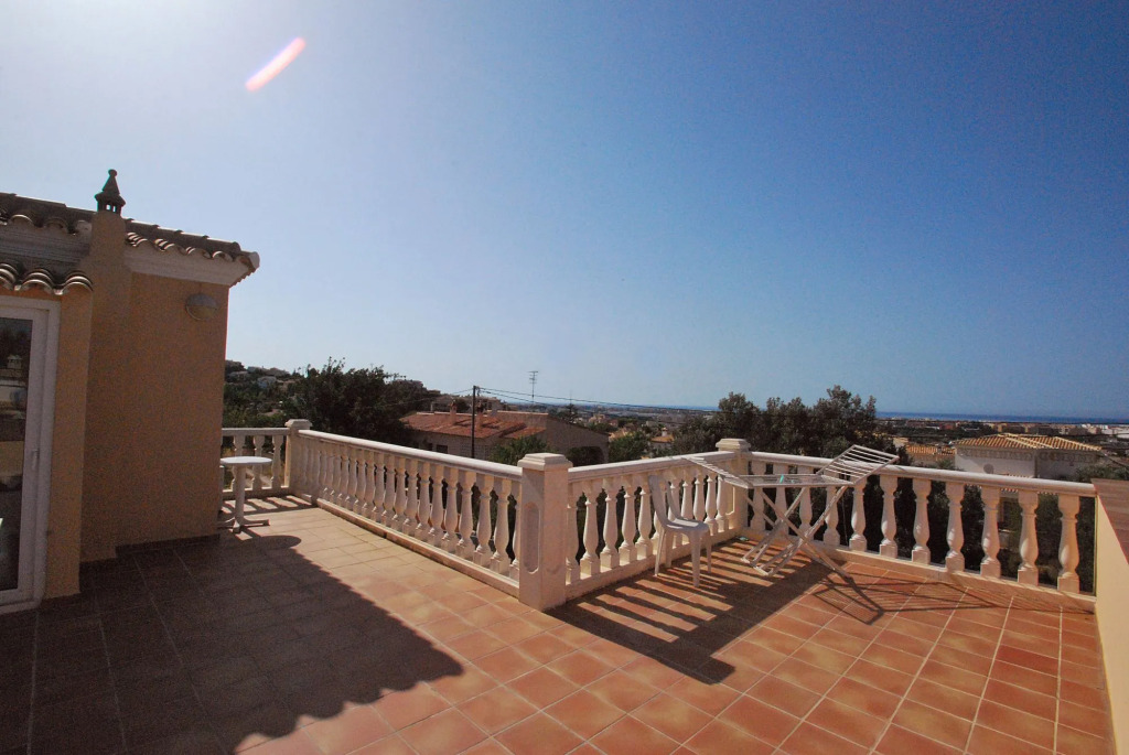 035 Villa Bugamvilla