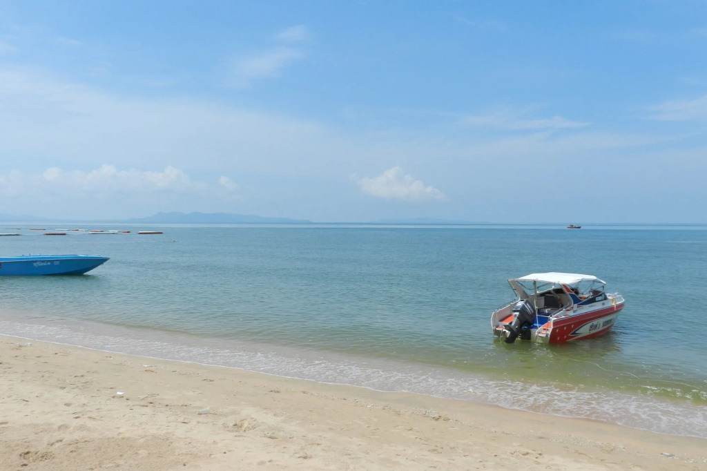 Apartments Alex Group NEOcondo Pattaya