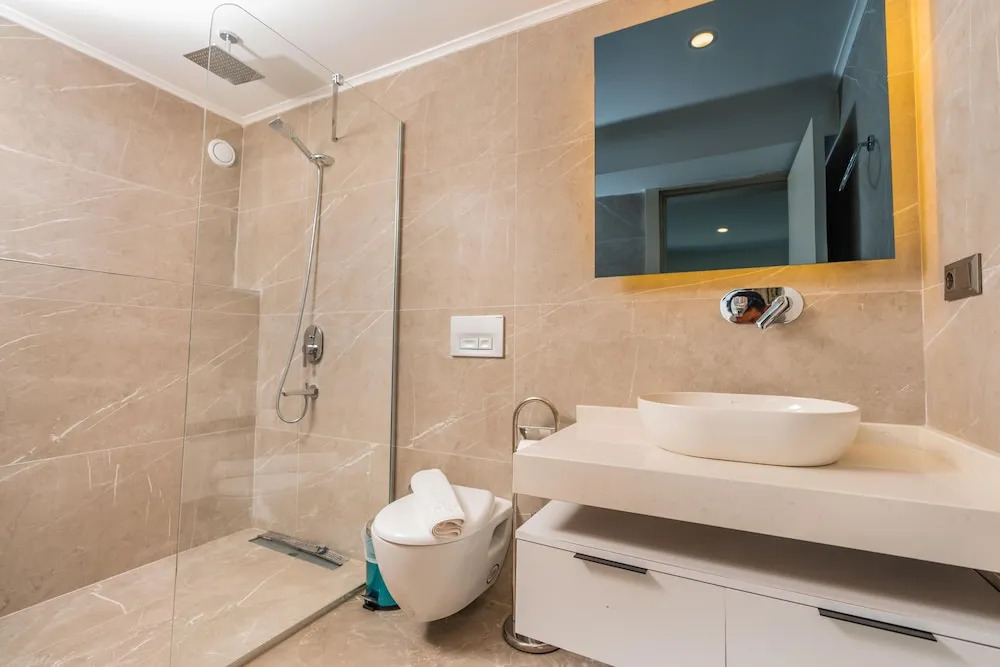 Retreat Suite
