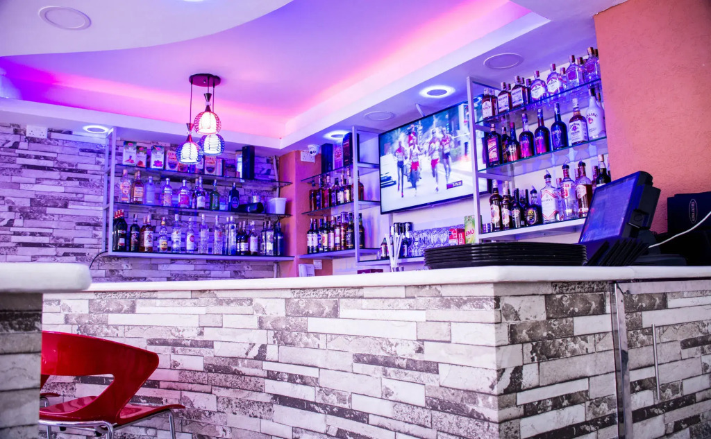 Kima Hotel