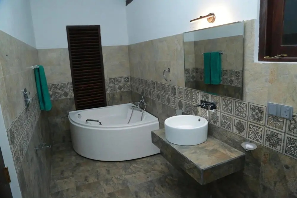 Midigama Holiday Inn
